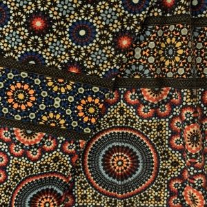 LuLaRoe medallion stained glass leggings TC